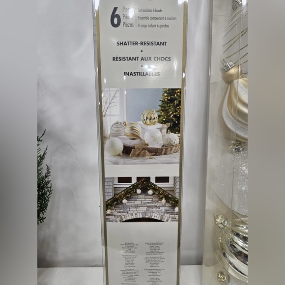 6" Christmas White & Gold Glitter Glass Ball Ornaments 3 SETS OF 18 TOTAL - Picture 2 of 9